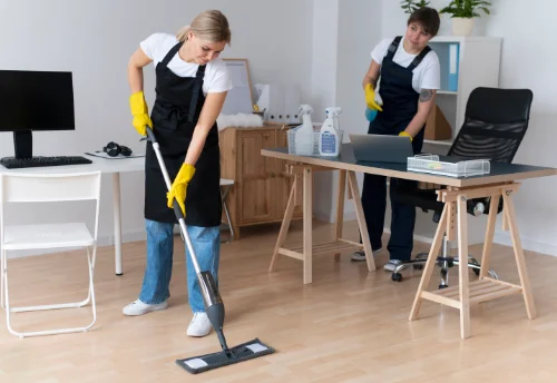Nettoyage de bureau professionnel à Cremeaux